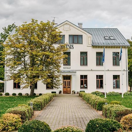 Hotel Metsis Valga Eksteriør bilde