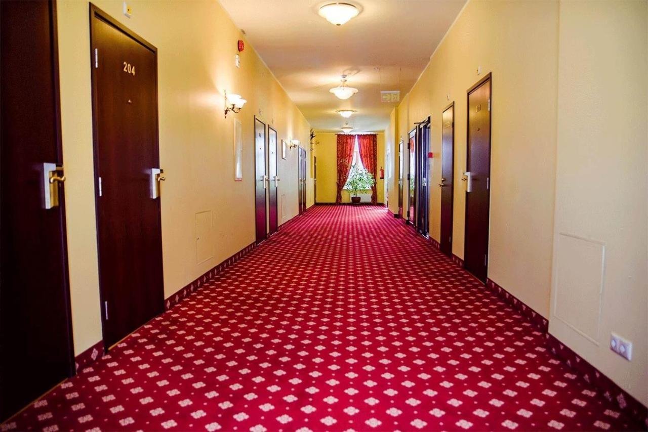 Hotel Metsis Valga Eksteriør bilde