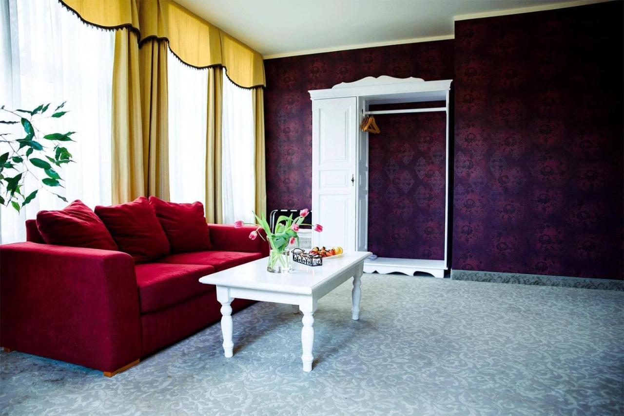 Hotel Metsis Valga Eksteriør bilde
