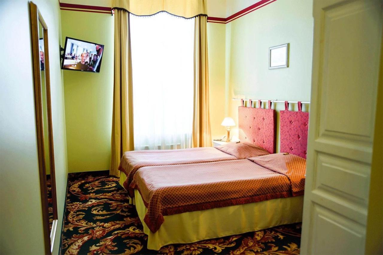 Hotel Metsis Valga Eksteriør bilde